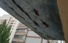 Важность конструктивного ремонта разрушений балконных плит жилых домов