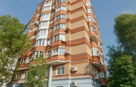 very-fasad-leninskaya-147-logo
